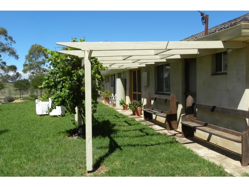 685 Olympic Highway, Young NSW 2594