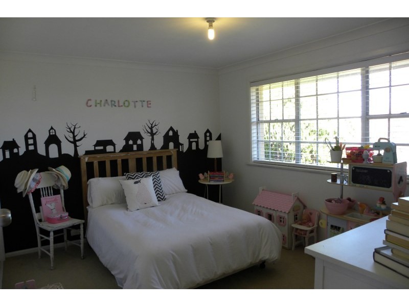 685 Olympic Highway, Young NSW 2594