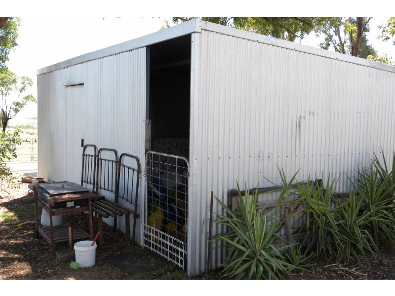 685 Olympic Highway, Young NSW 2594