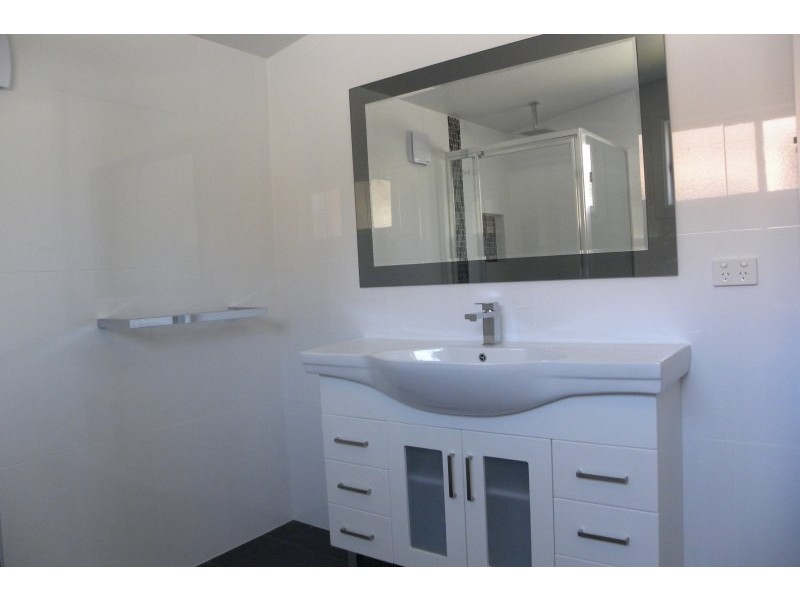 101 Wombat Street, Young NSW 2594