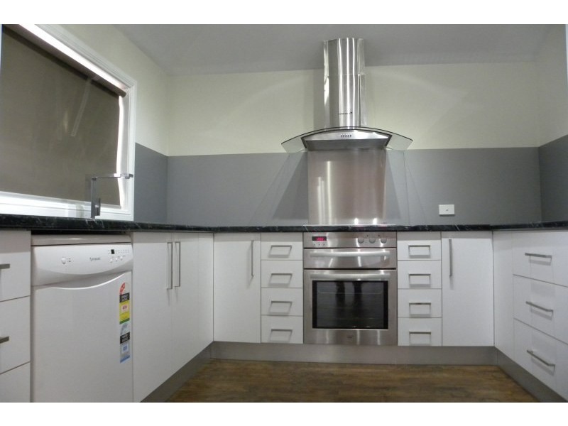 101 Wombat Street, Young NSW 2594