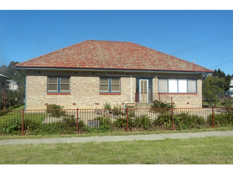 12 Currawong Street, Young NSW 2594