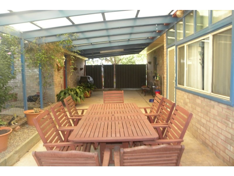 12 Currawong Street, Young NSW 2594