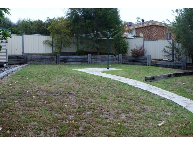 11 Petticoat Lane, Young NSW 2594