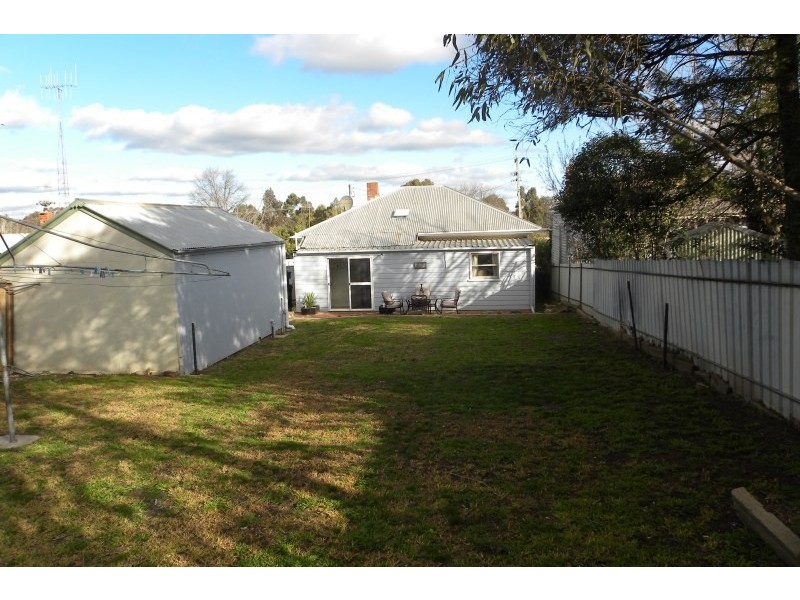 65 Brock Street, Young NSW 2594