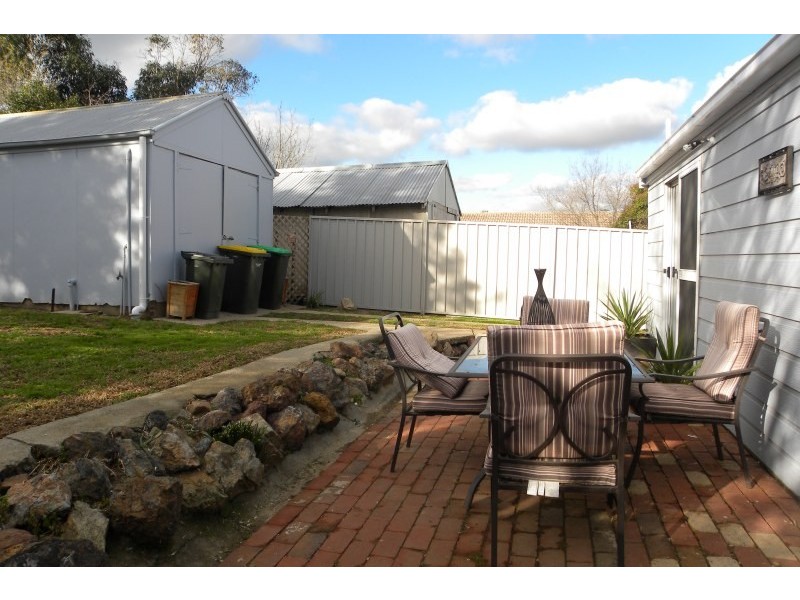 65 Brock Street, Young NSW 2594