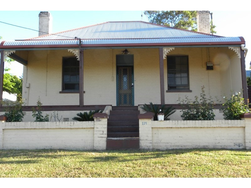 119 Nasmyth Street, Young NSW 2594