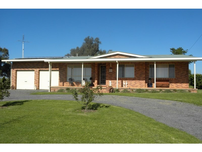 3967 Murringo Road, Young NSW 2594