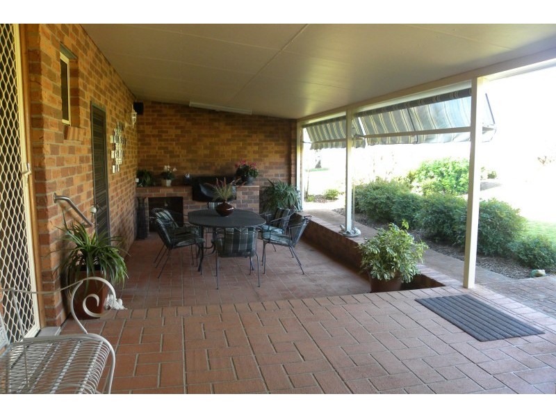 3967 Murringo Road, Young NSW 2594