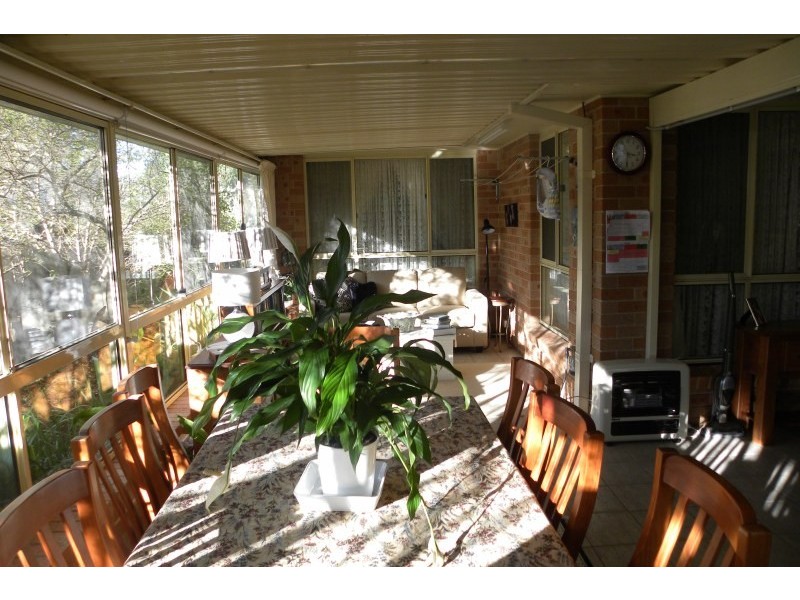 39 Petticoat Lane, Young NSW 2594