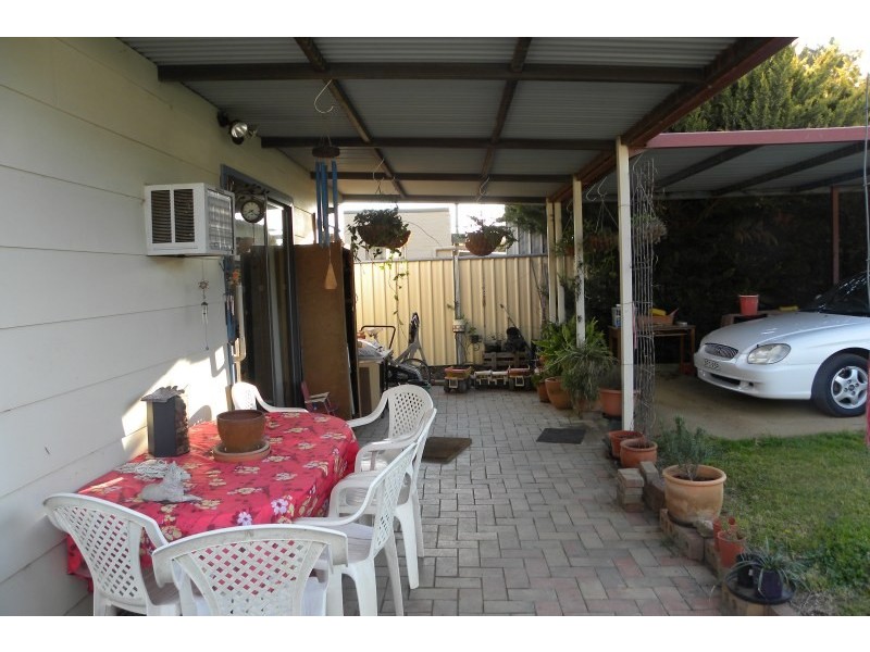 151 Nasmyth Street, Young NSW 2594