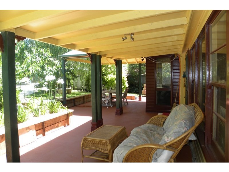 49 Wombat Street, Young NSW 2594