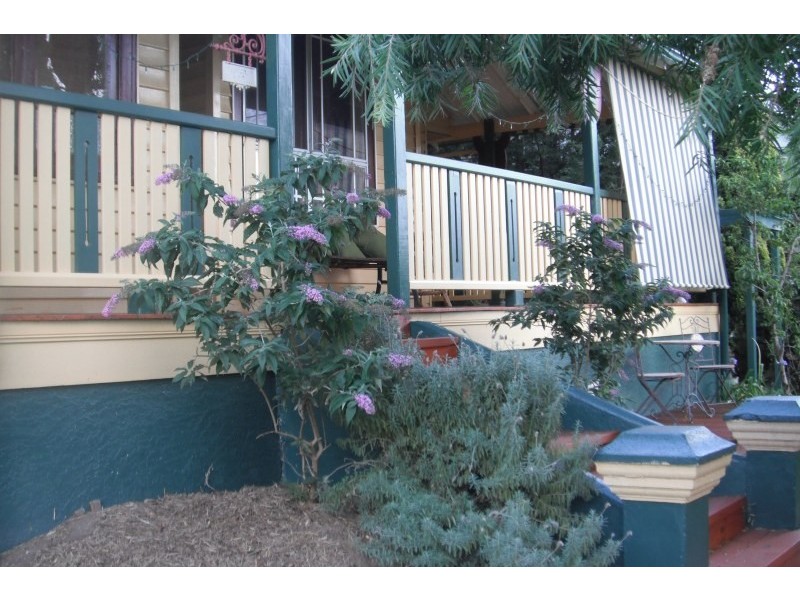 49 Wombat Street, Young NSW 2594