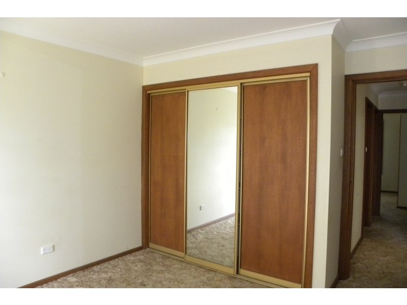 3/7 Murringo Street, Young NSW 2594