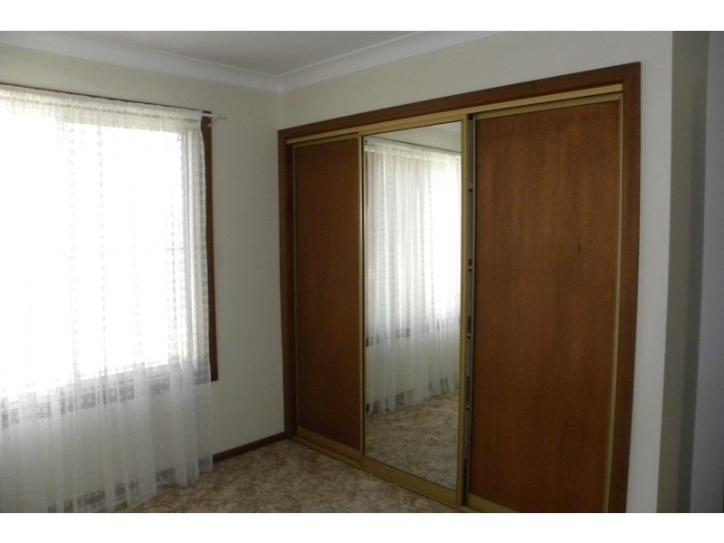 3/7 Murringo Street, Young NSW 2594