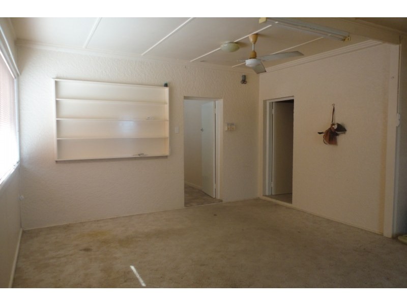 1/41 Main Street, Young NSW 2594