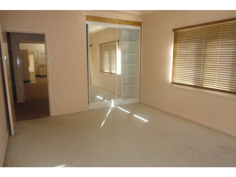 1/41 Main Street, Young NSW 2594