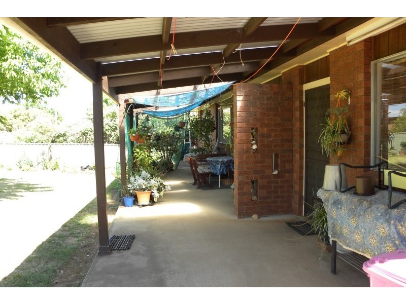 14 William Street, Young NSW 2594