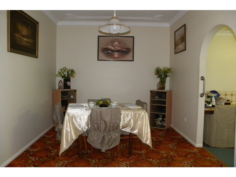 14 William Street, Young NSW 2594