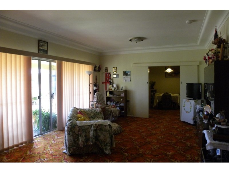 14 William Street, Young NSW 2594