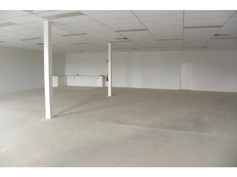 37 Rogan Lane, Young NSW 2594