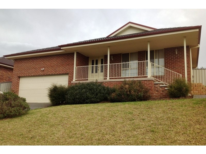 47 Petticoat Lane, Young NSW 2594