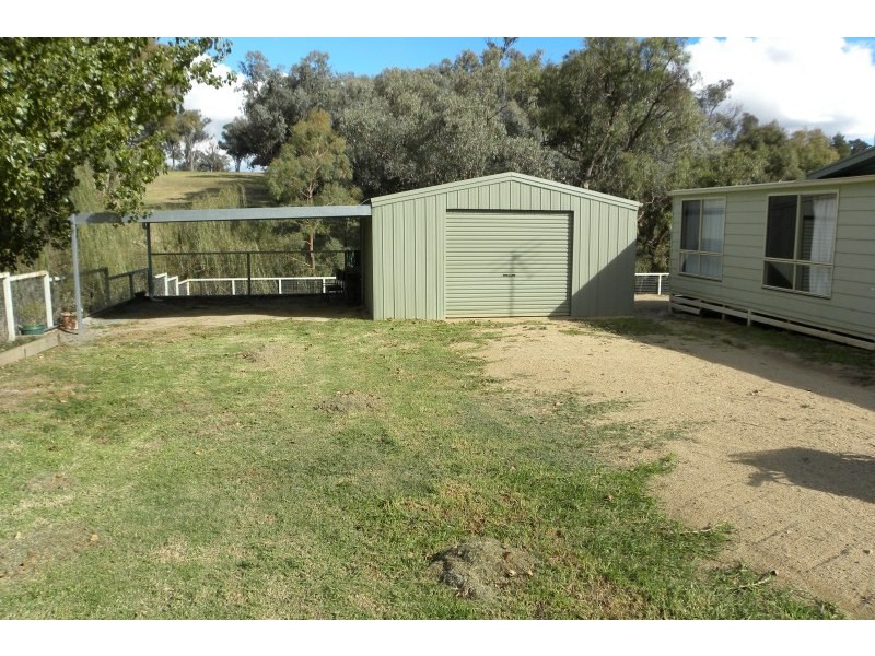 216 Telegraph Road, Young NSW 2594