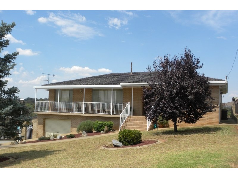 134 Wombat Street, Young NSW 2594