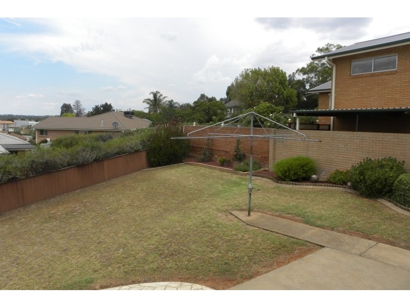 134 Wombat Street, Young NSW 2594
