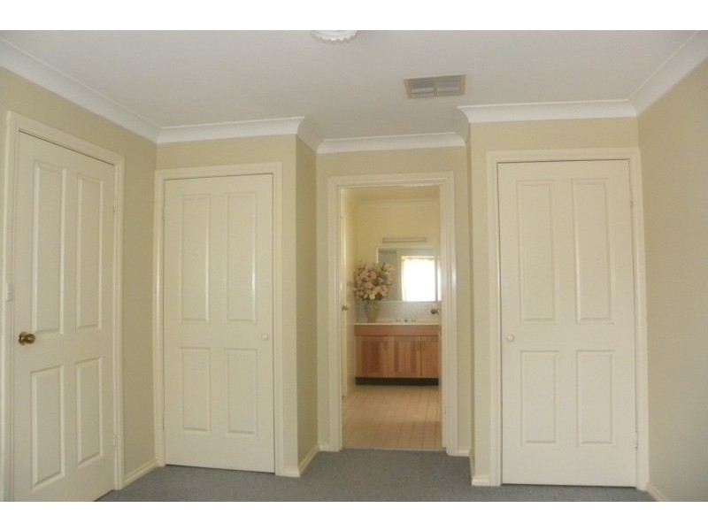 47 William Street, Young NSW 2594