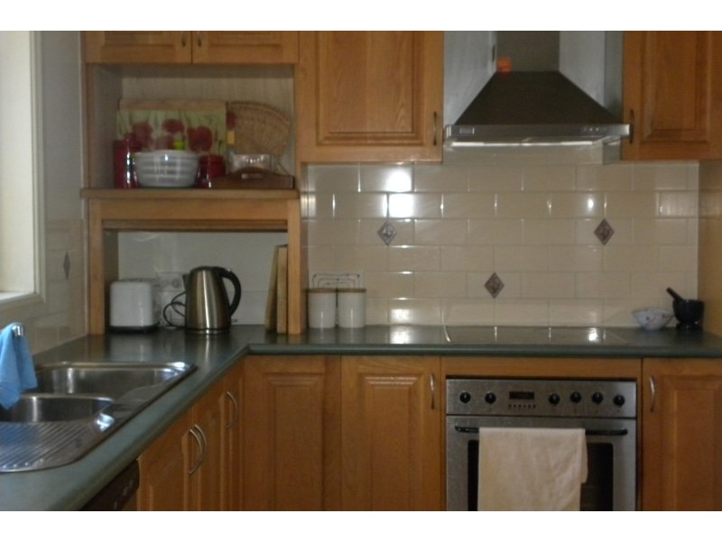 5 Tadross Avenue, Young NSW 2594