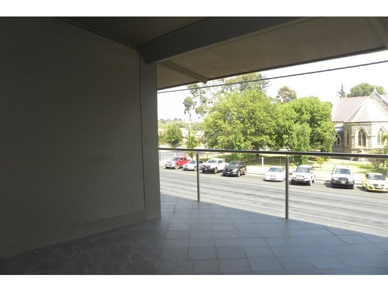 2/36 Zouch Street, Young NSW 2594