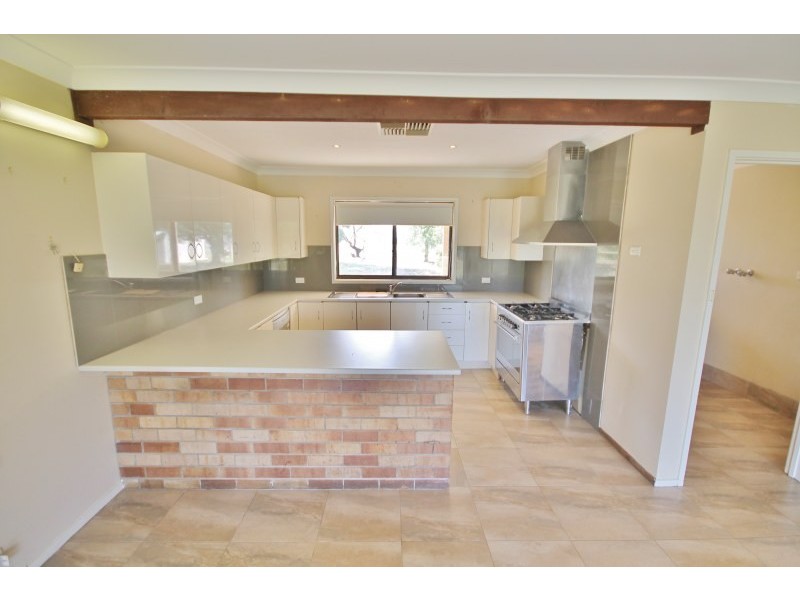 1341 Belowra Road, Young NSW 2594