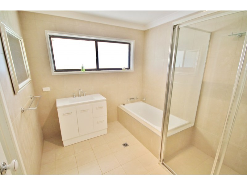 1341 Belowra Road, Young NSW 2594