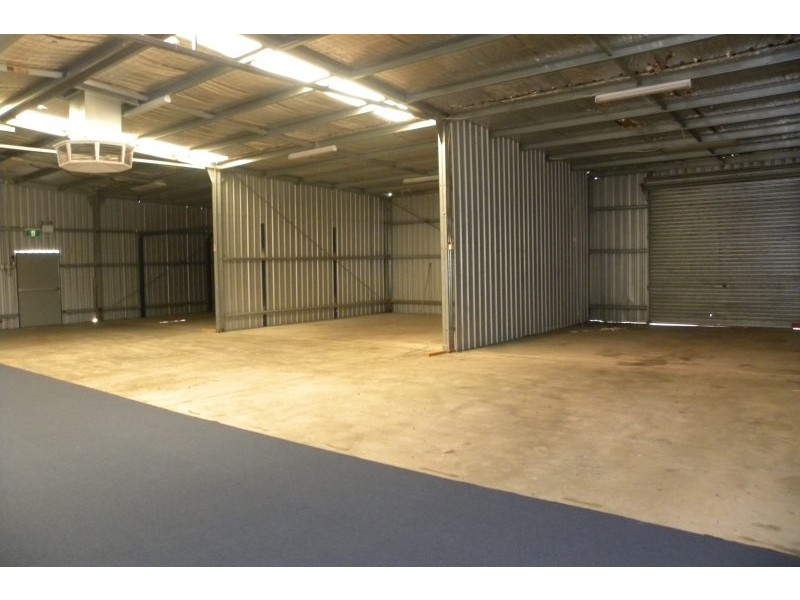 110 Bourkes Lane Lane, Young NSW 2594
