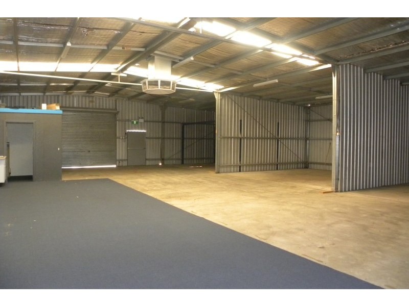 110 Bourkes Lane Lane, Young NSW 2594