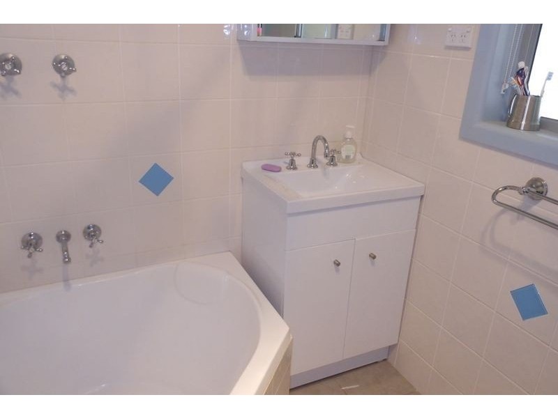 99 Stanley Park Road, Young NSW 2594