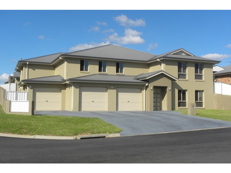 2 Settlers Place, Young NSW 2594