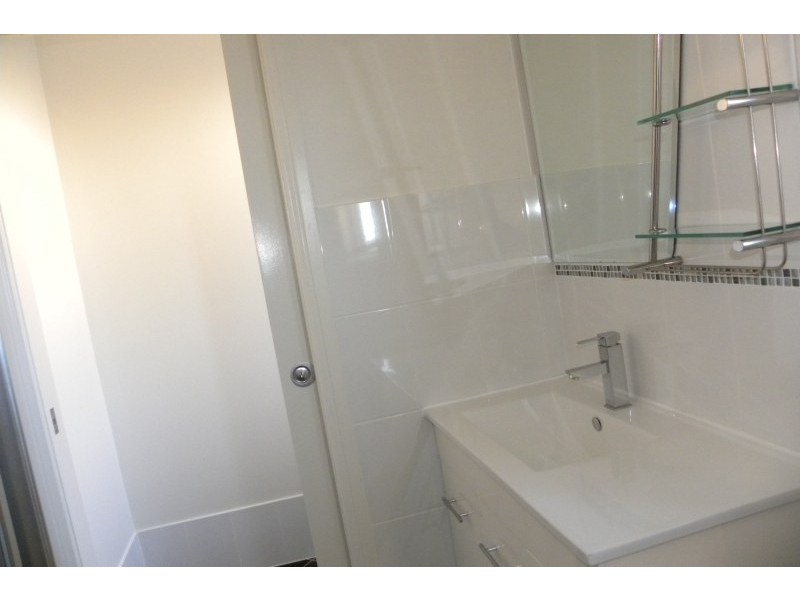 4 Settlers Place, Young NSW 2594