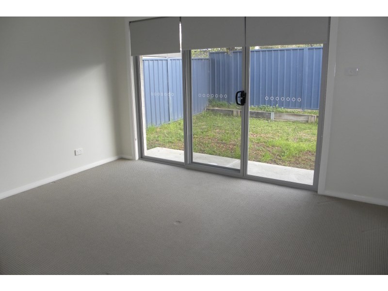 4H Yass Street, Young NSW 2594