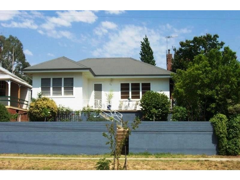 55 Wombat Street, Young NSW 2594