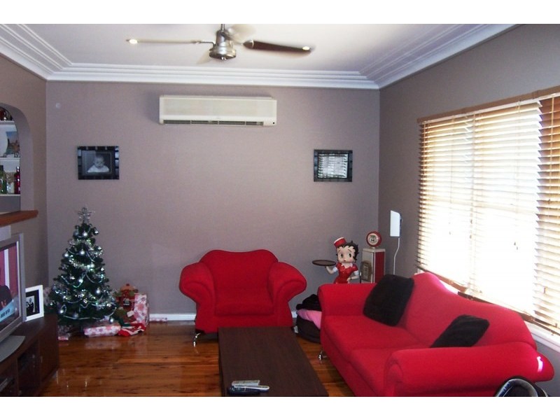 55 Wombat Street, Young NSW 2594