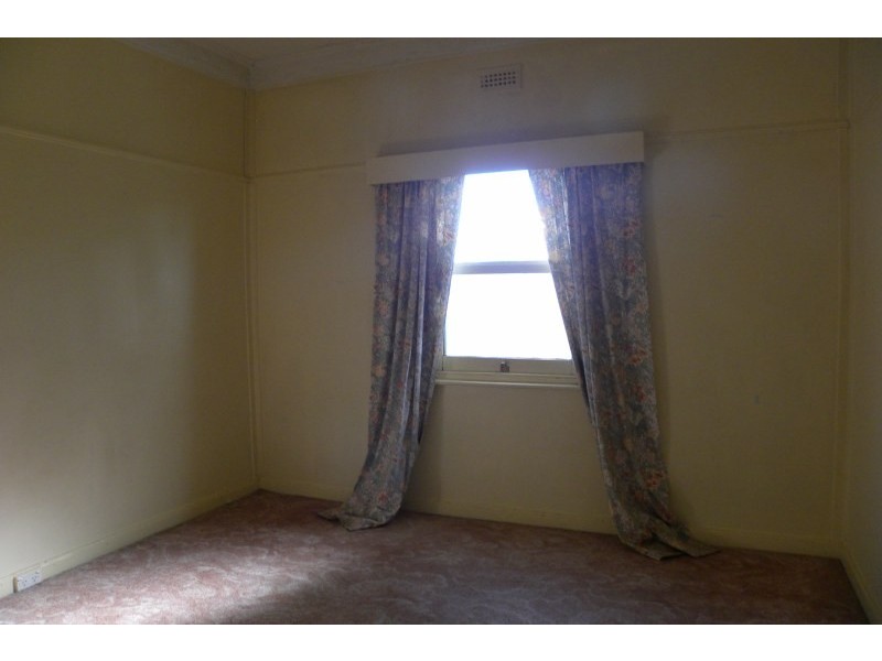 47 Nasmyth Street, Young NSW 2594