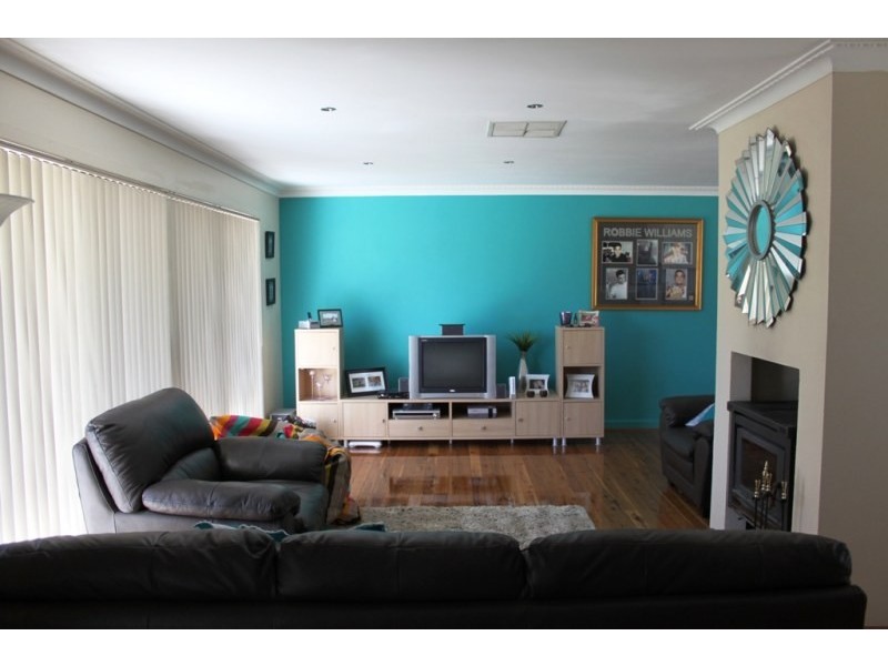 188 William Street, Young NSW 2594