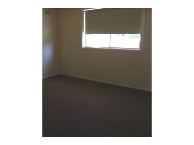8 Prospect Street, Young NSW 2594