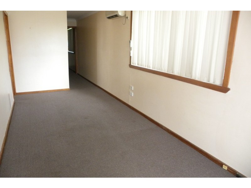 5/5 Calabash, Young NSW 2594