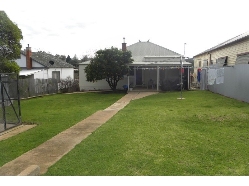 116 William Street, Young NSW 2594