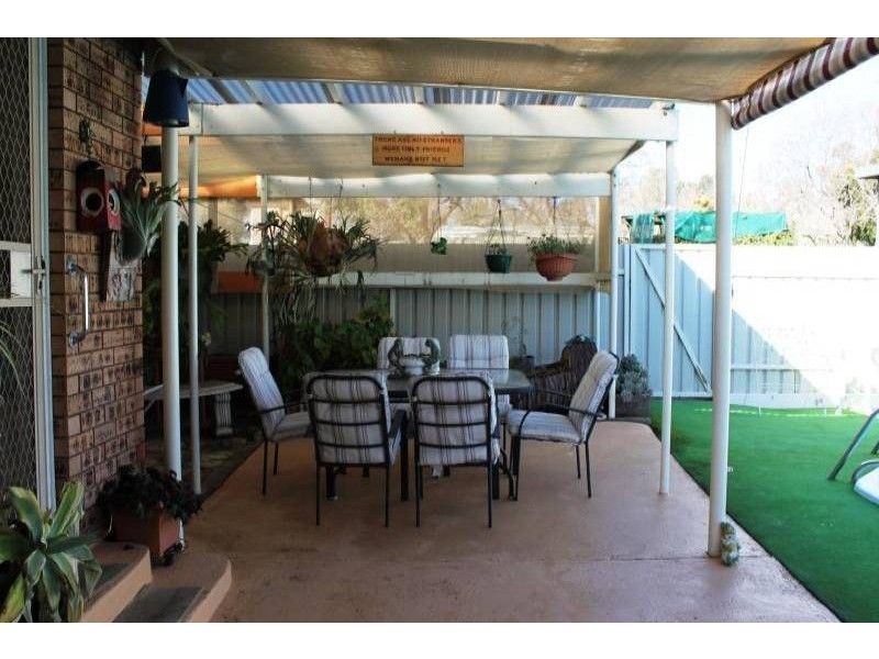 92 Binalong Street, Harden NSW 2587