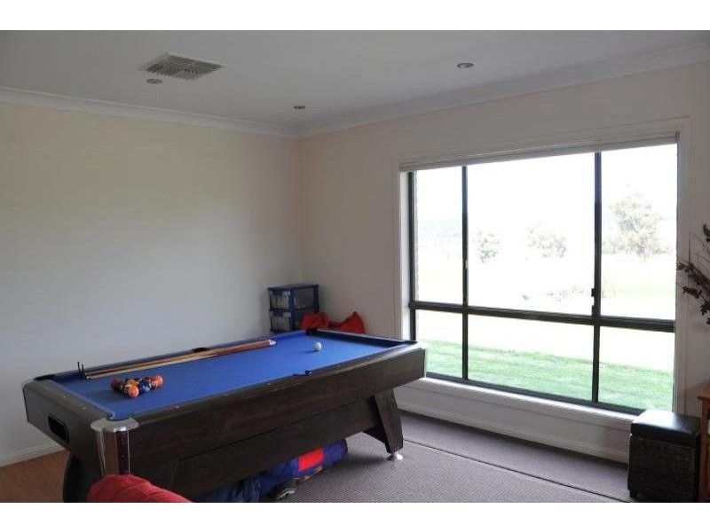 193 Wambanumba Drive, Young NSW 2594