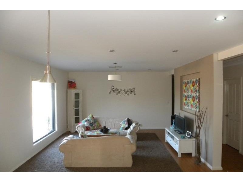 193 Wambanumba Drive, Young NSW 2594